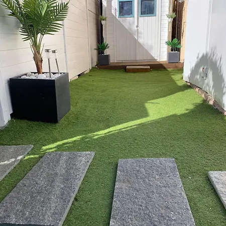 Les Jardins Du Soleil 펜션